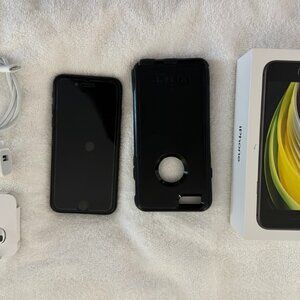 Apple iPhone SE second generation unlocked 64 GB